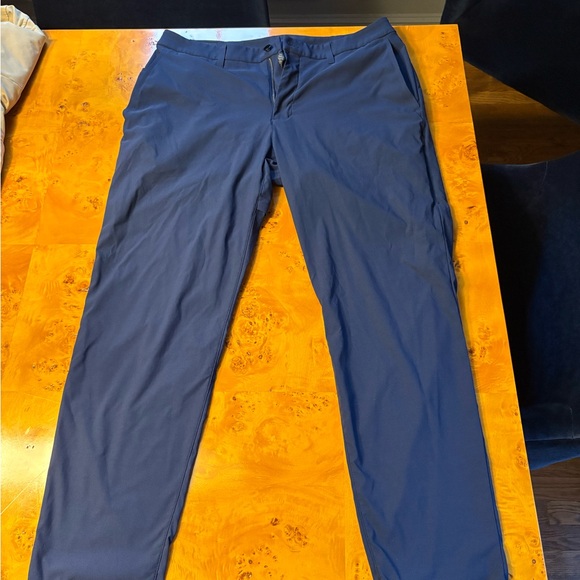 Lululemon Athletica Men's Blue Chinos - Picture 1 of 3